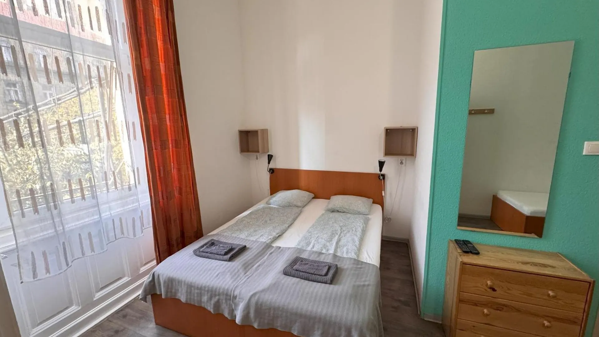 Omega Guesthouse Budapest Guest house